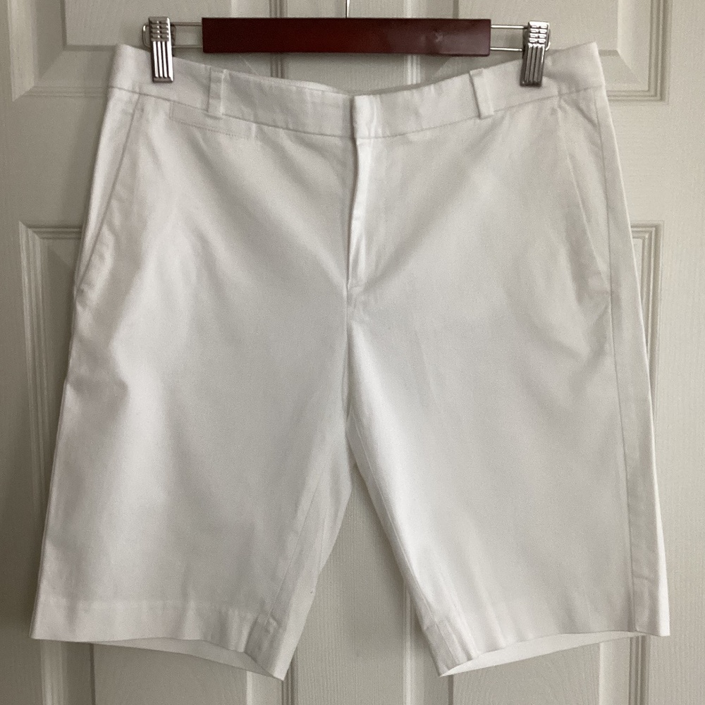 Banana Republic Avalon Bermuda Shorts